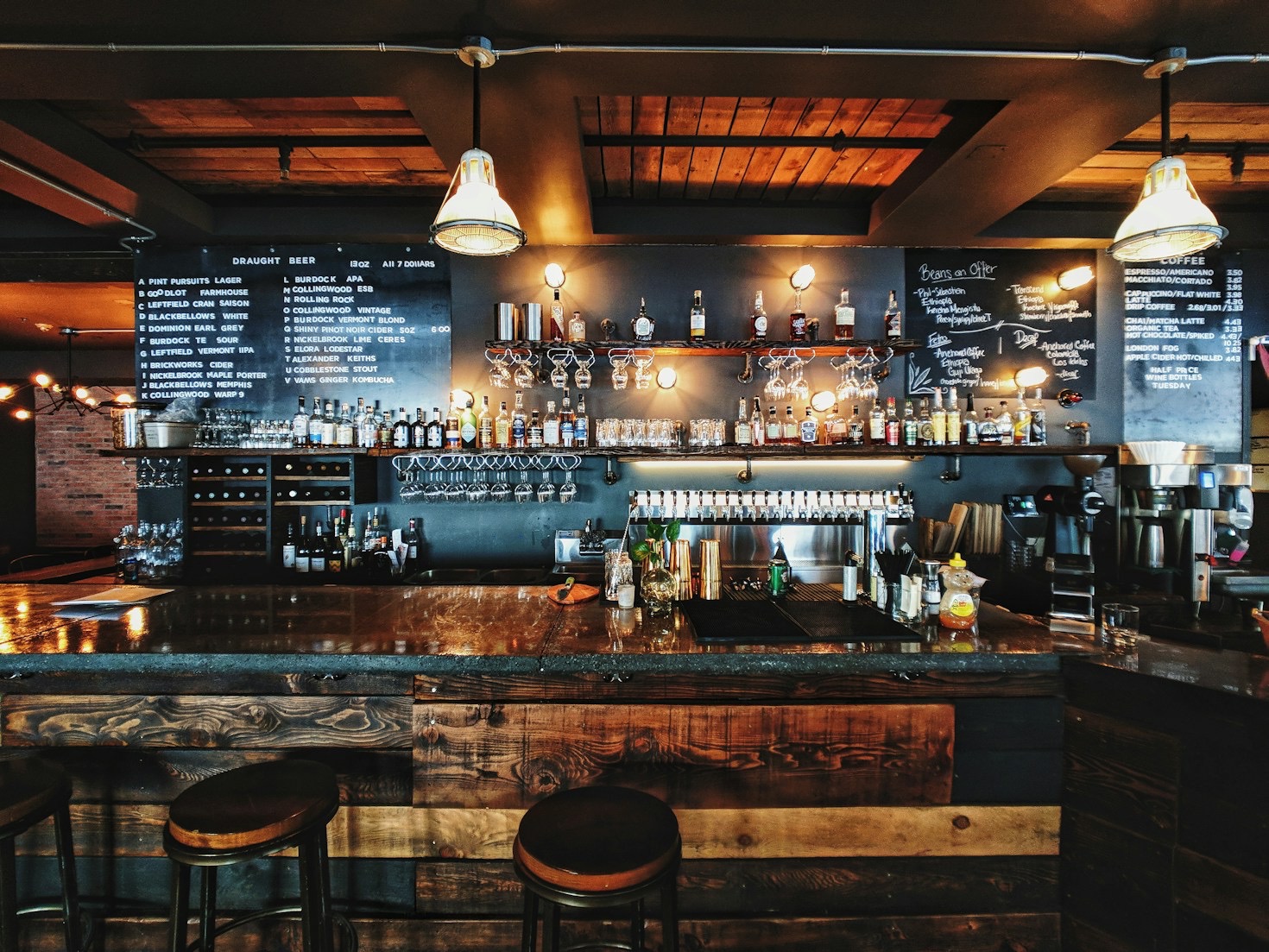 Bar-Hopping durch die schönsten Ecken Frankfurts